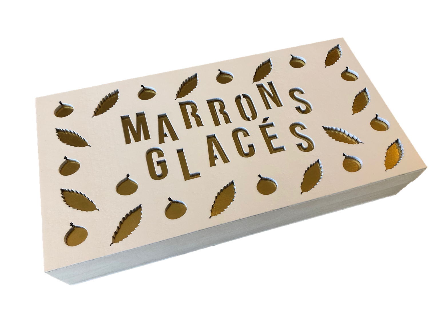 Boite de marrons glacées entiers sous papier or