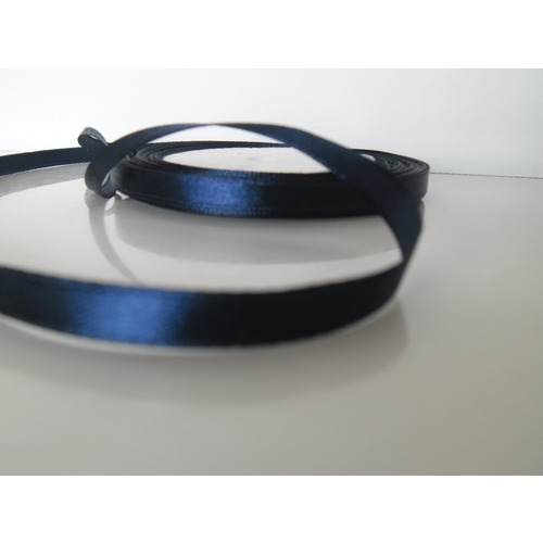 1 BOBINE RUBAN SATIN BLEU FONCE 25MM 6MM